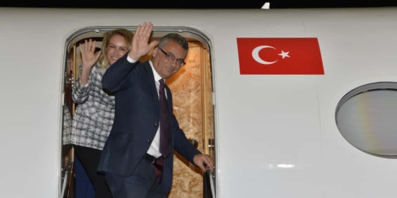 Cumhurbaşkanı Erhürman ilk yurtdışı resmi ziyareti için adadan ayrıldı