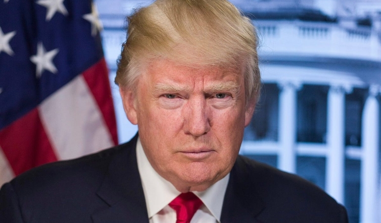 TRUMP SOMALİ GÖÇMENLERİ HEDEF ALDI: ‘ÜLKEMİZDE İSTEMİYORUM, GELDİKLERİ YERİ DÜZELTSİNLER’