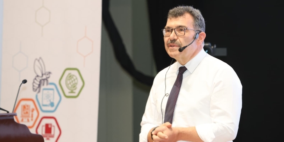 **CUMHURBAŞKANLIĞI YERLEŞKESİNDE LİSE ÖĞRENCİLERİNE YÖNELİK KARİYER SEMİNERİ VERİLDİ**