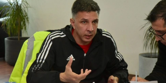 AMCAOĞLU VATANDAŞA SESLENDİ: ZORUNLU OLMADIKÇA EVDEN ÇIKMAYIN; BELEDİYENİN BÜTÜN NUMARALARI AKTİF