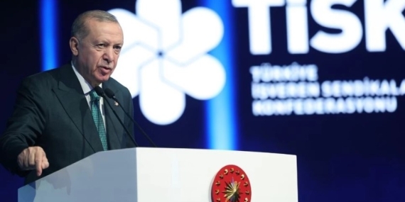 ERDOĞAN’DAN ASGARİ ÜCRET GÖRÜŞMELERİ ÖNCESİ İŞVERENE ÇAĞRI: ELLERİNİZİ TAŞIN ALTINA KOYUN