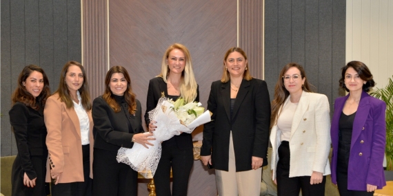 NİLDEN BEKTAŞ ERHÜRMAN, KTTO KADIN GİRİŞİMCİLER KONSEYİ BAŞKANI VE YÖNETİM KURULU İLE GÖRÜŞTÜ