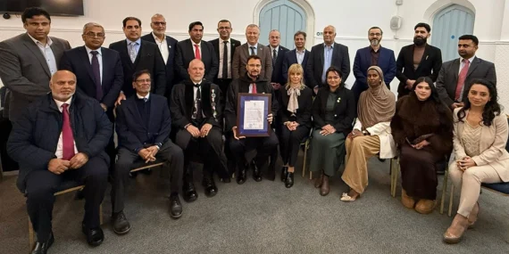 GAÜ’DEN AFZAL KHAN’A ONURSAL DOKTORA