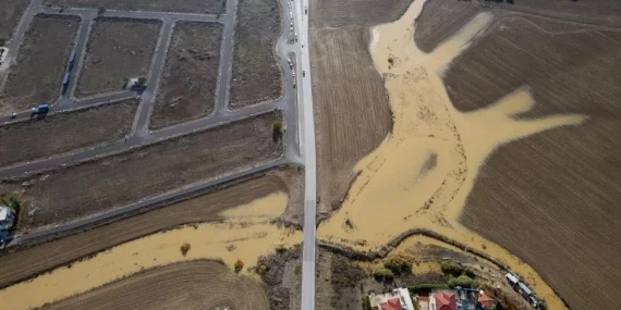 Gazimağusa Belediyesi’nden uyarı: Lefkoşa’dan ilerleyen yağmur suları taşkına neden olabilir