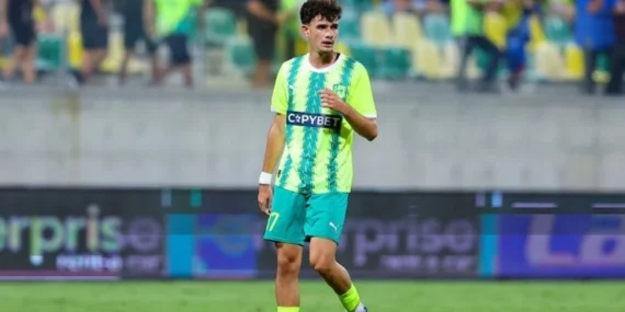 AEK LARNAKA’NIN GENÇ YILDIZI KIBRISLI GERASIMOU, AVRUPA KUPALARINDA REKOR KIRDI