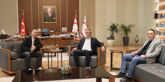 ERHÜRMAN, ALP GALİP İLE ALTUĞ GALİP’İ KABUL ETTİ