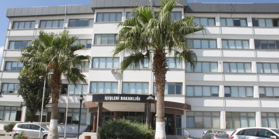 İÇİŞLERİ BAKANLIĞI: “YAPILAN DÜZENLEME, ÖĞRENCİLER İÇİN TEKNİK BİR MAĞDURİYET GİDERMEYE YÖNELİK, ÖĞRENCİ AFFI İÇERMİYOR”