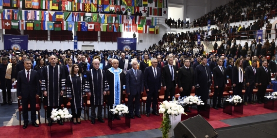 DAÜ 2025–2026 GÜZ MEZUNİYETİ İLE 700’Ü AŞKIN YENİ MEZUN VERDİ