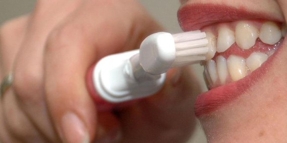 DİŞLERİNİZİN DURUMU ERKEN ÖLÜM RİSKİNİN HABERCİSİ OLABİLİR