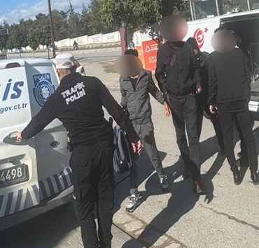 e9f46e54-a91d-458f-a102-3b5c94c2b9ee