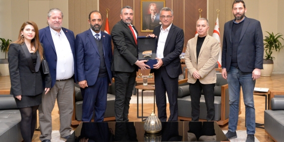 ERHÜRMAN, HÜR-İŞ HEYETİNİ KABUL ETTİ