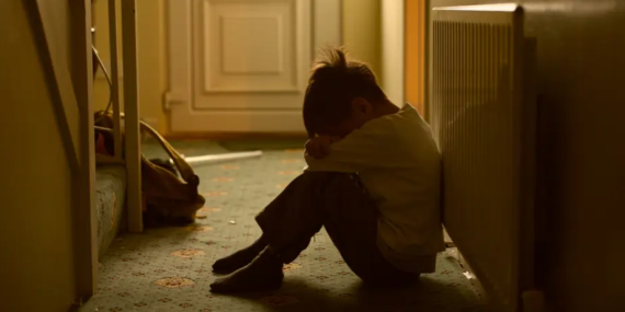 SAHTE PROFİLLERLE ÇOCUKLARI KANDIRDI. 23 BİN GÖRÜNTÜ VE 459 KURBAN