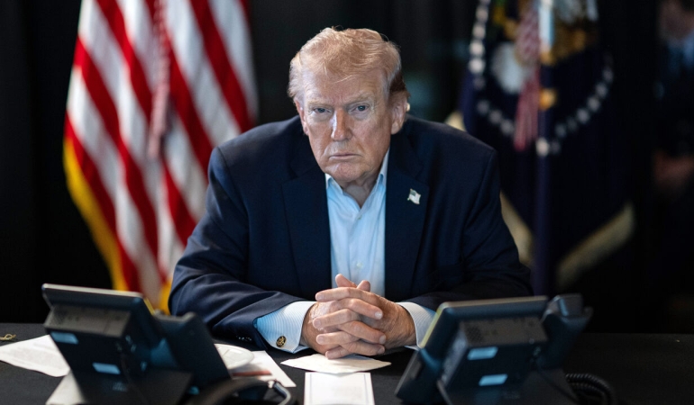 TRUMP: “İRAN’I İKİ, ÜÇ HAFTA ÇOK SERT VURACAĞIZ”