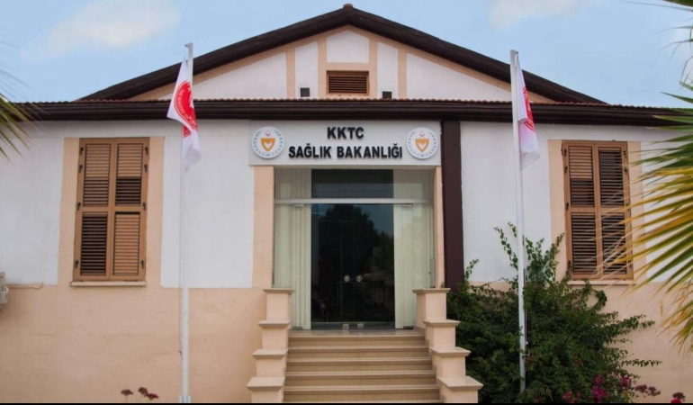 İLAÇ VE ECZACILIK DAİRESİ, STOK SAYIMI NEDENİYLE 15-17 NİSAN’DA TALEPLERİ KARŞILAYAMAYACAK
