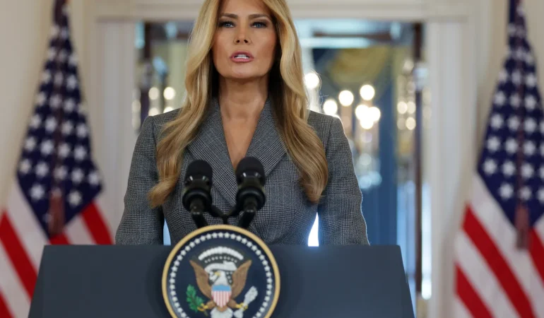 MELANIA TRUMP, JEFFREY EPSTEIN İLE BAĞLANTISI OLDUĞU İDDİALARINI REDDETTİ