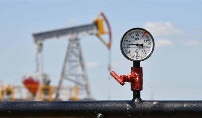 ABD’NİN ABLUKA KARARI PETROL FİYATLARINI YÜKSELTTİ… BRENT PETROLÜN VARİLİ 102,08 DOLAR
