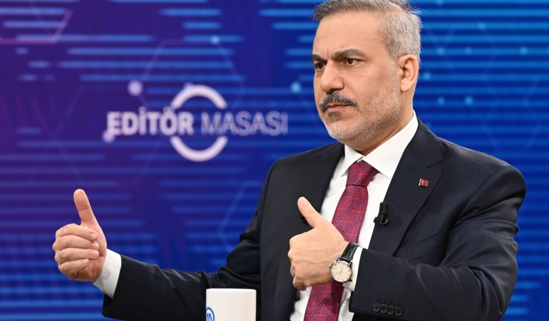 FİDAN: “HÜRMÜZ BOĞAZI’NDA ULUSLARARASI GEÇİŞ ENGELLENMEMELİ”
