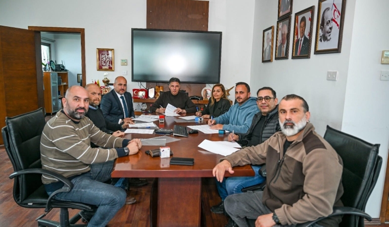 GÖNYELİ–ALAYKÖY’DE YILLIK TEMİZLİK KAMPANYASI BAŞLADI… AMCAOĞLU: “TEMİZLİKTE SADECE BUGÜN DEĞİL, HER GÜN SAHADAYIZ”