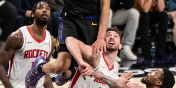 Alperen Şengün 19 sayı attı; Houston, Lakers karşısında ilk galibiyetini aldı