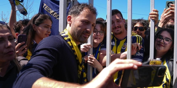 Fenerbahçe’den gönderilen Domenico Tedesco’ya İtalya’dan talip çıktı!