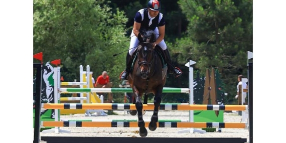 Kemer Country Club Bahara Merhaba Kupası & İsmet Acar Kupası Engel Atlama Yarışmaları 2-3 Mayısta