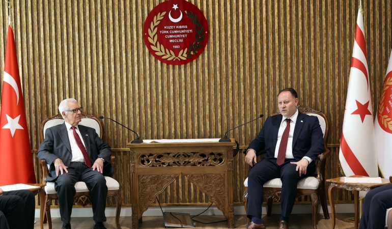 ÖZTÜRKLER: “İSTEDİKLERİ KADAR ÇABA GÖSTERSİNLER, KIBRIS TÜRK HALKI EOKA’NIN NE OLDUĞUNU ÇOK İYİ BİLMEKTEDİR”