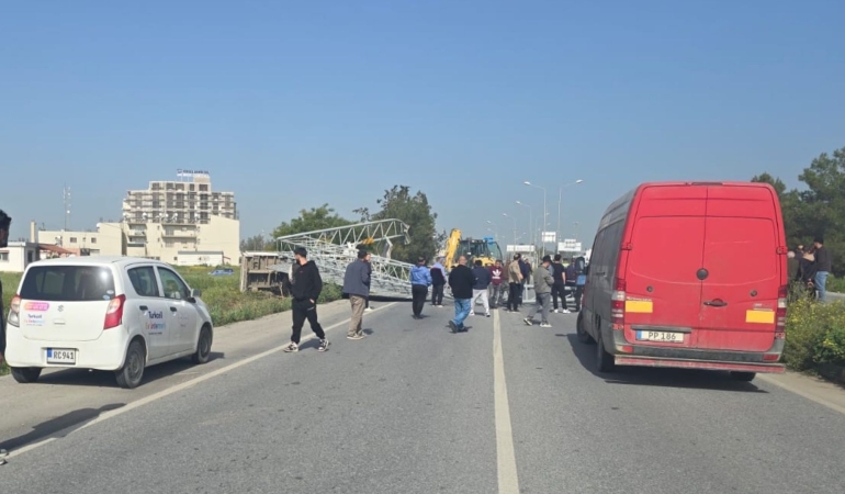 POLİSTEN DÖRTYOL’DAKİ KAZAYA İLİŞKİN AÇIKLAMA: İKİ KİŞİ YARALANDI