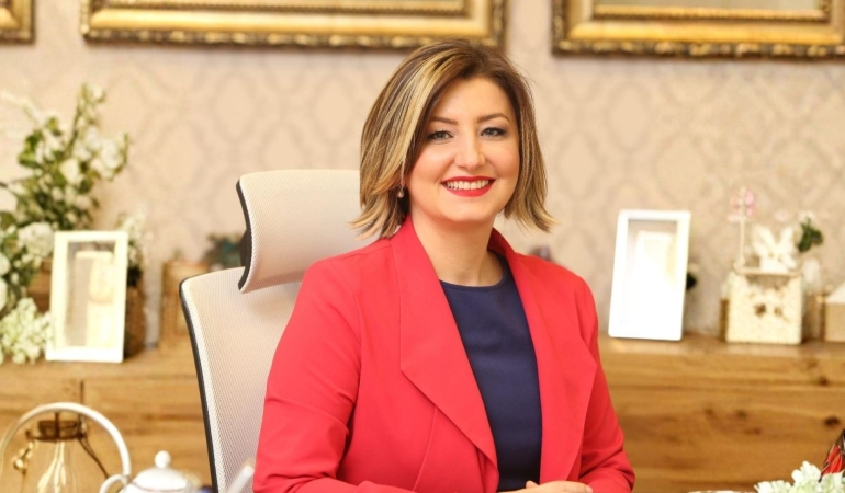 HANDE TİBUK, KADIN LİDERLER LİSTESİNE SEÇİLDİ