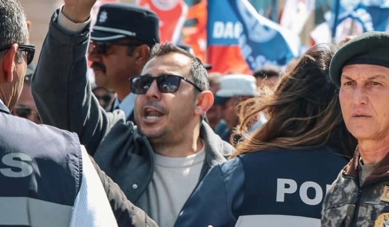 TEL-SEN BAŞKAN HAKAN ÜREDİ: “BİRLİKTE GÜÇLÜYÜZ, YARIN HEP BİRLİKTE MECLİS’E YÜRÜYORUZ”