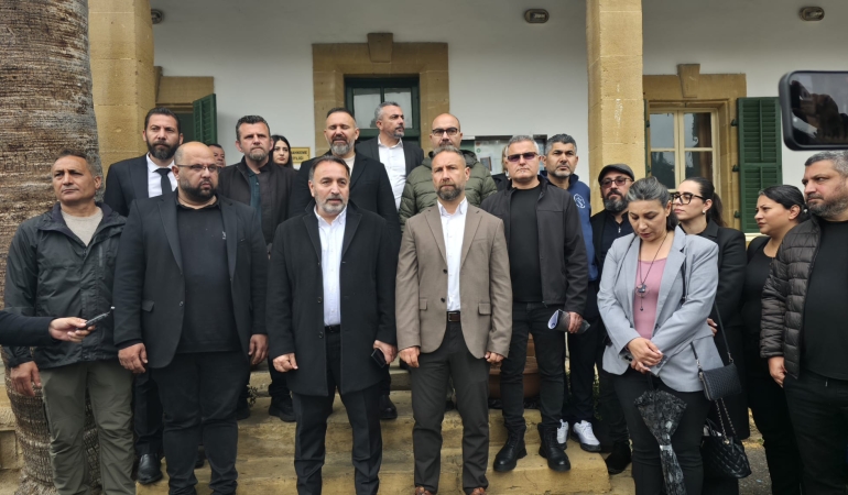 SENDİKALAR YASA GÜCÜNDE KARARNAMEYE KARŞI ANAYASA MAHKEMESİ’NE BAŞVURDU