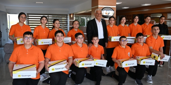 GÜZELYURT BELEDİYESİ HALK DANSLARI EKİBİ 23 NİSAN’DA ULUSLARARASI ŞENLİKTE SAHNE ALACAK