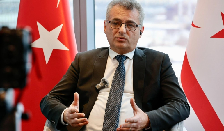 ERHÜRMAN: “BASINA YÖNELİK SİBER SALDIRILAR KABUL EDİLEMEZ”
