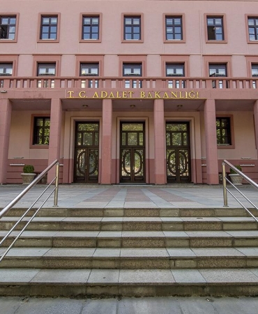adalet-bakanligi-1478489.jpg