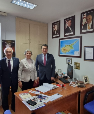 atalar-baskent-universitesi-kibris-turk-tarihi-arastirmalari-merkezi-baskani-belyemezi-ziyaret-etti.jpeg