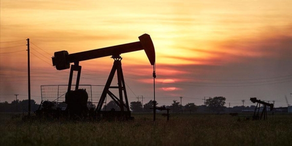 Brent petrolün varili 103,60 dolardan işlem görüyor