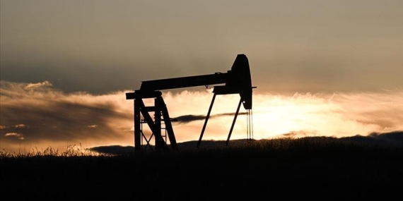 Brent petrolün varili 105,13 dolardan işlem görüyor