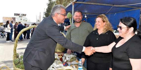 Cumhurbaşkanı Tufan Erhürman, 14. Mormenekşe Enginar Festivali’ne katıldı
