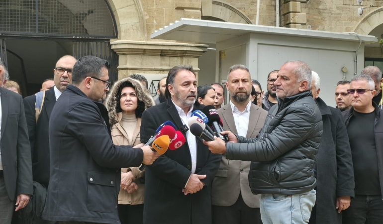 KAMU-SEN BAŞKANI ATAN: ‘HÜKÜMET İSTİFA EDENE KADAR MÜCADELEMİZ DEVAM EDECEK’