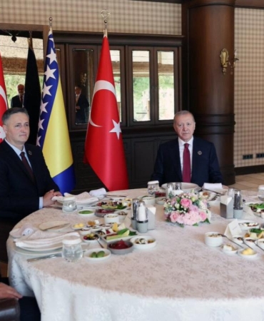 erdogan-bosna-heyet-2454654.jpg