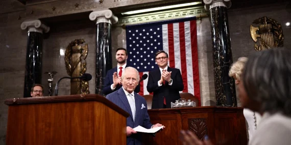 İngiltere Kralı 3. Charles, ortak oturumda ABD Kongresine hitap etti