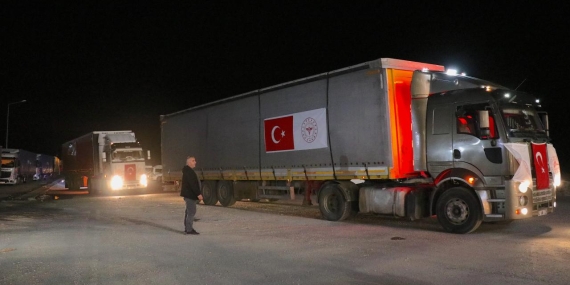Türkiye’den İran’a 6 tırlık tıbbi yardım yola çıkıyor