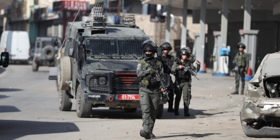 İsrail ordusu Kudüs’teki mülteci kampına baskın düzenledi