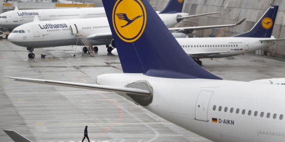 Jet yakıtı krizi: Lufthansa 20 bin uçuşu iptal edecek