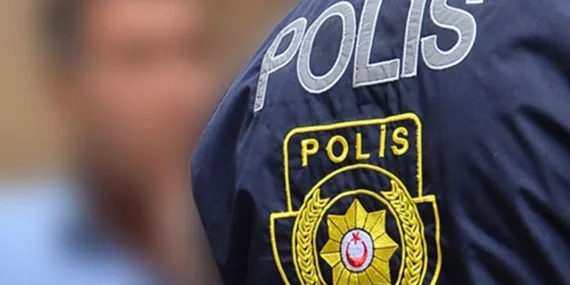 2 bin 500 TL’lik gömlek için sahte dolar verdiler: Polis vatandaşları uyardı