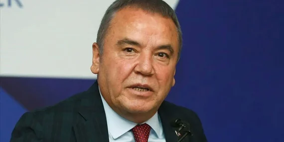 Muhittin Böcek’in gelini dahil üç kişi hakkında gözaltı kararı