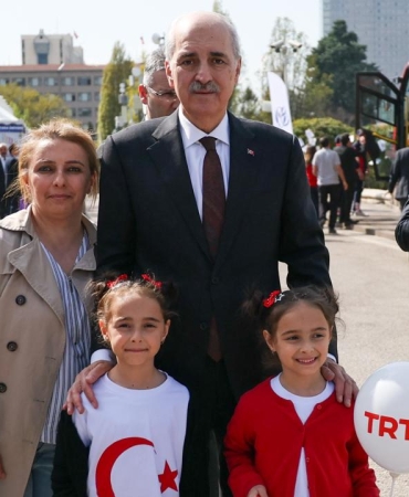 numan-kurtulmus-23-nisanaa-2455160.jpg