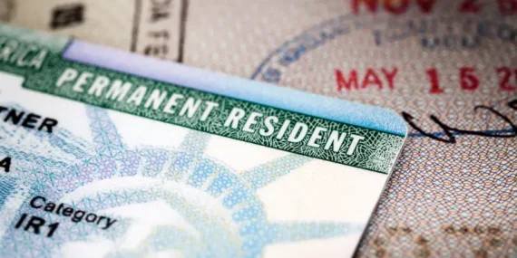 NYT: ABD yönetimi, İsrail’i eleştirenlerin yeşil kart başvurularının reddedilmesini teşvik ediyor