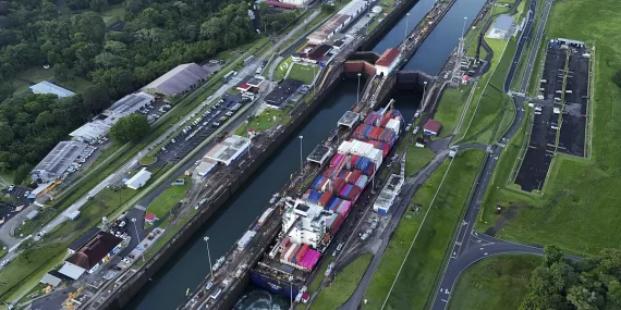 Panama Kanalı Yönetimi: Orta Doğu’daki çatışmalardan sonra geçiş ücretleri 2,5 kattan fazla arttı