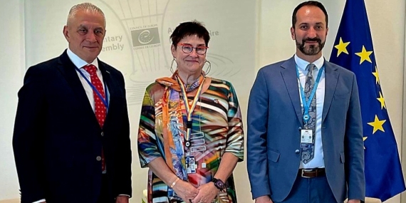 Taçoy ve Candan, AKPA Başkanı Petra Bayr ile görüştü