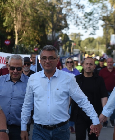 1-mayis-ara-bolgede-iki-toplumlu-etkinlikle-kutlandi.jpeg